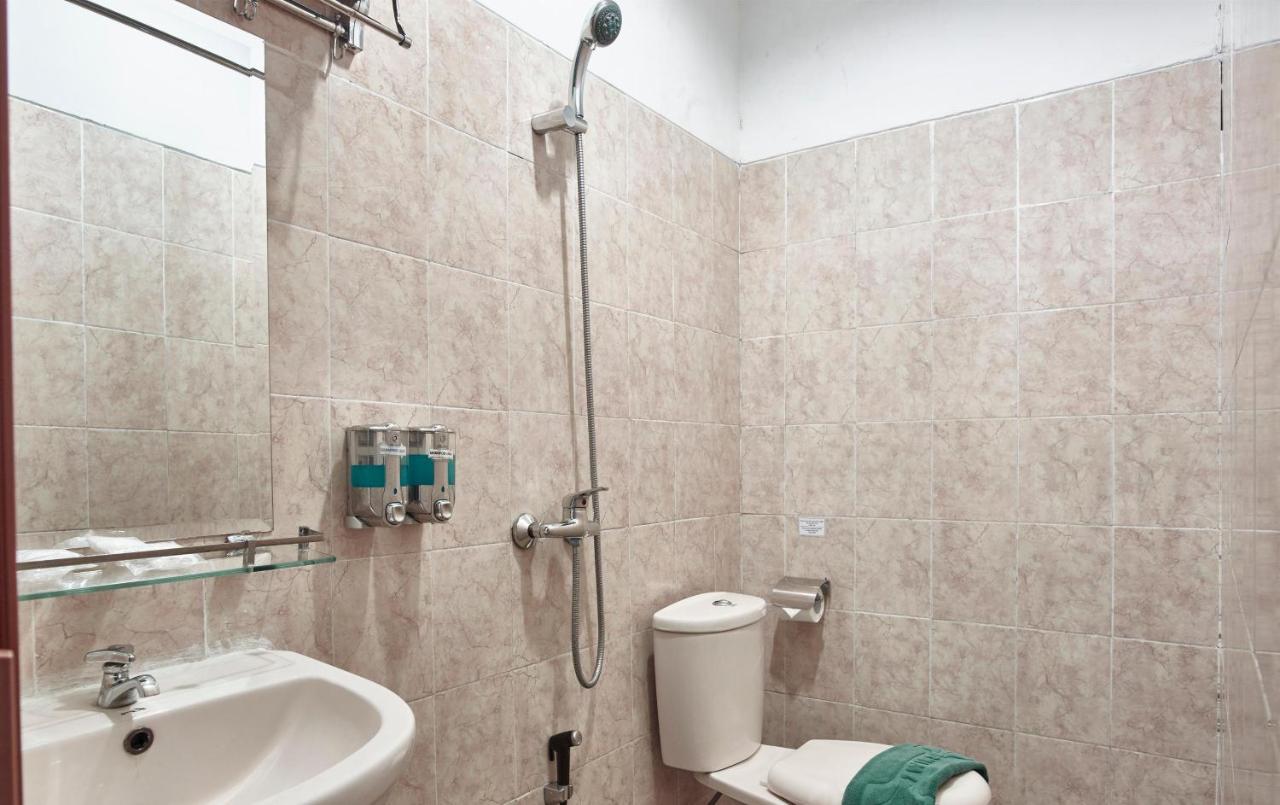 Twins Hotel Джакарта Екстер'єр фото